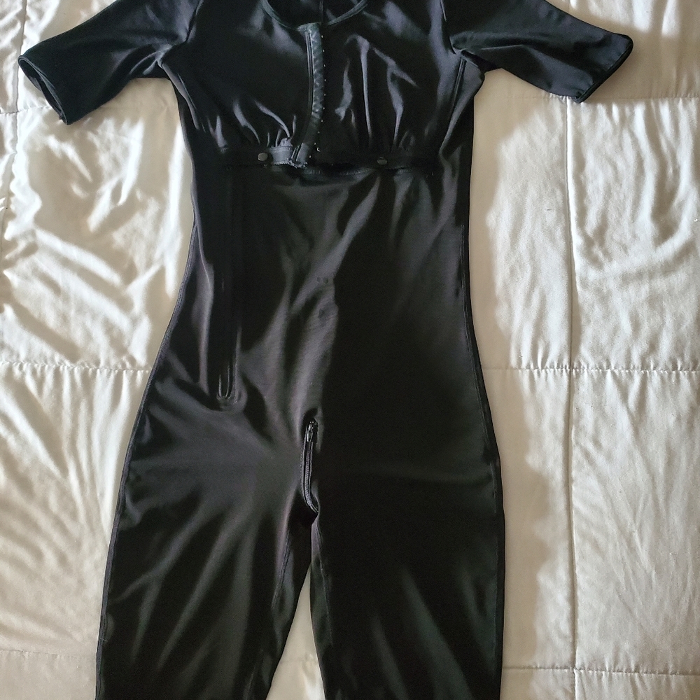Molding body shapper  black